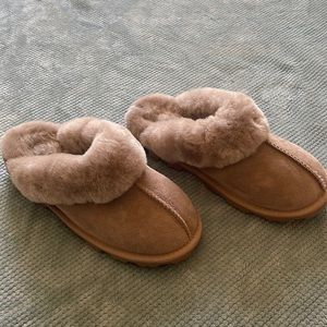 Fluffy Tan Slippers